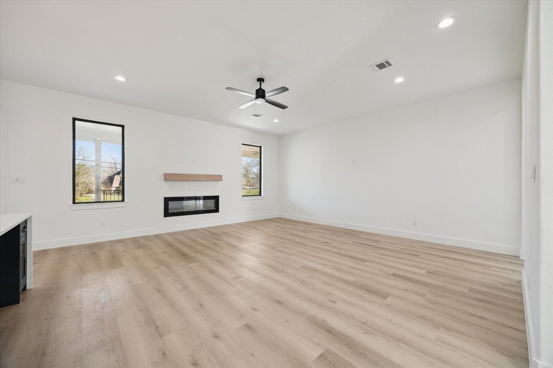House in Houston, Texas, United States 4 - 17947073