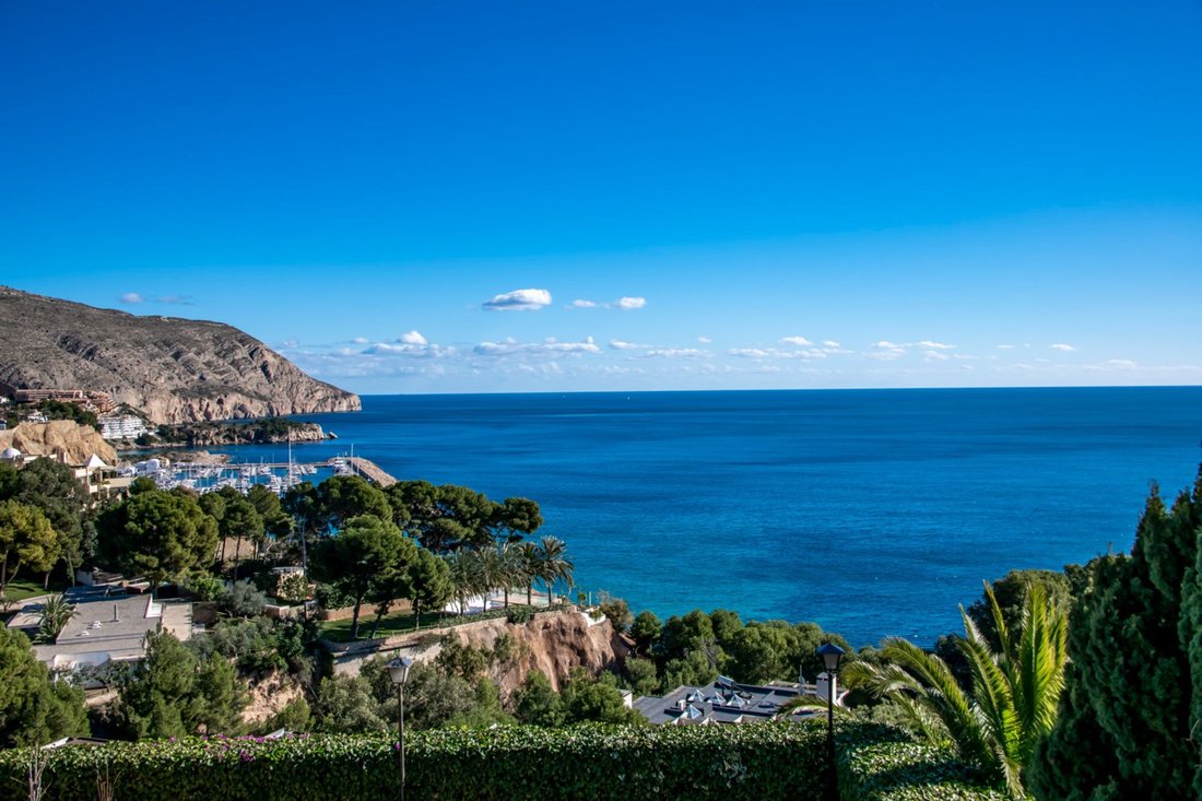 Villa in Altea, Valencian Community, Spain 2 - 17946998