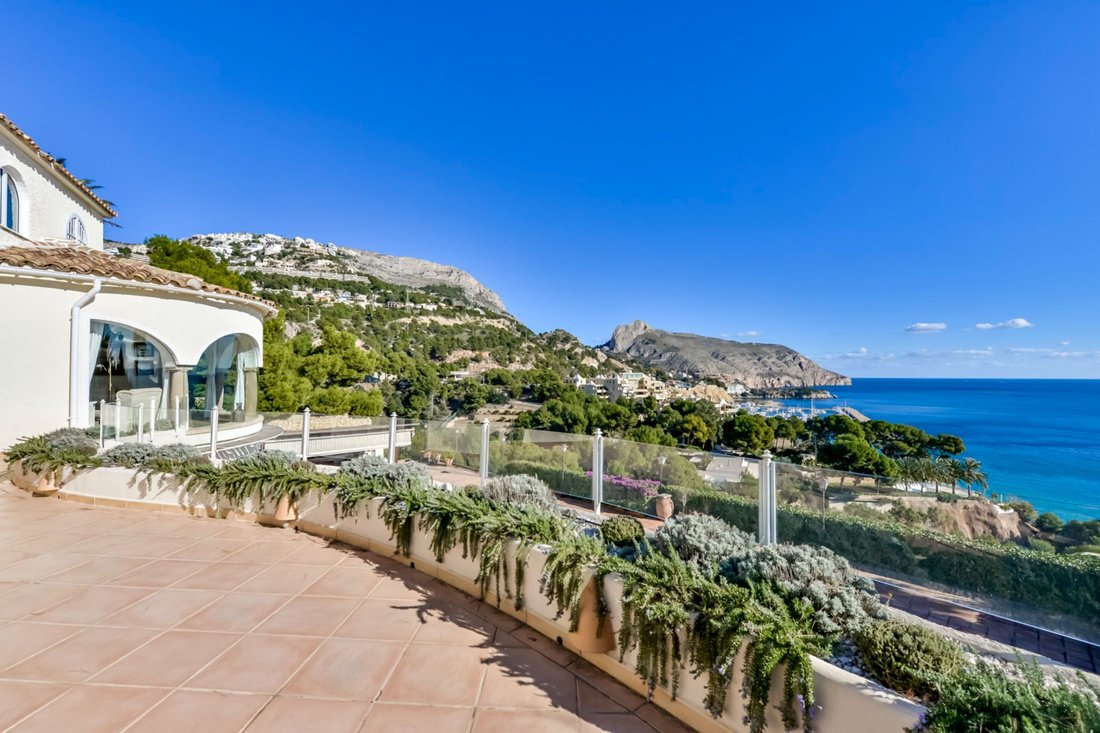 Villa in Altea, Valencian Community, Spain 5 - 17946998