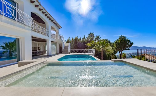 Villa in Altea, Valencian Community, Spain 1