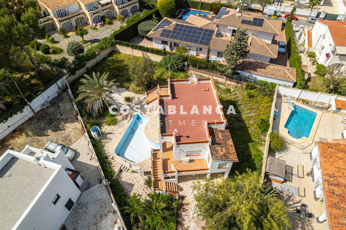 Villa in l'Albir, l'Alfas del Pi, Valencian Community 2 - 17946943