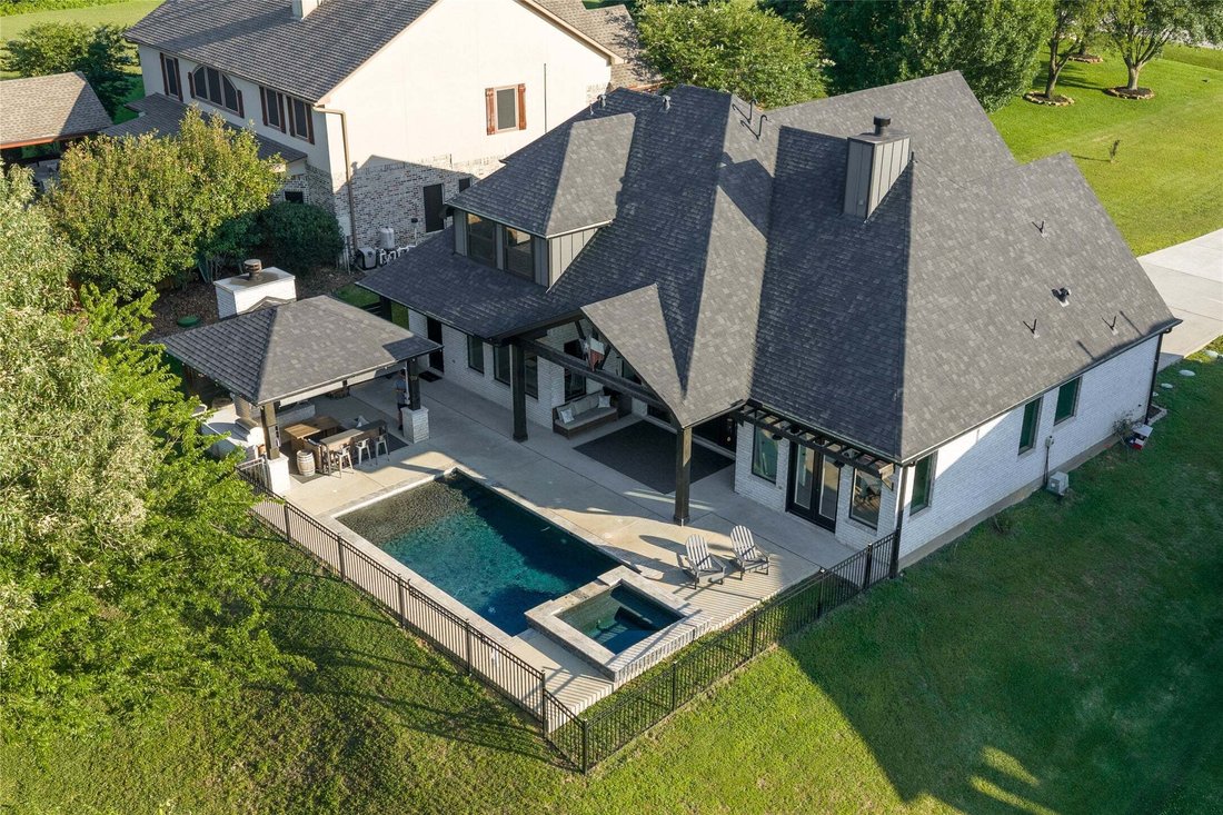 House in Montgomery, Texas, United States 4 - 17704944