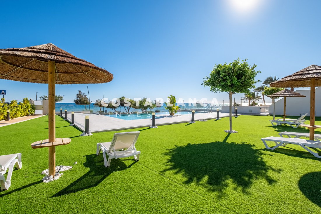 Apartment in la Vila Joiosa / Villajoyosa, Valencian Community, Spain 4 - 17947359