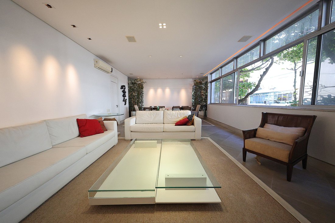 Apartment in Rio de Janeiro, State of Rio de Janeiro, Brazil 1 - 17336543