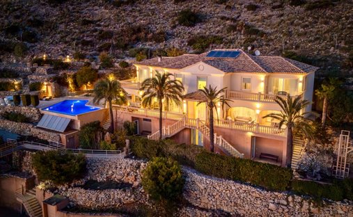 Villa in Altea, Valencian Community, Spain 1