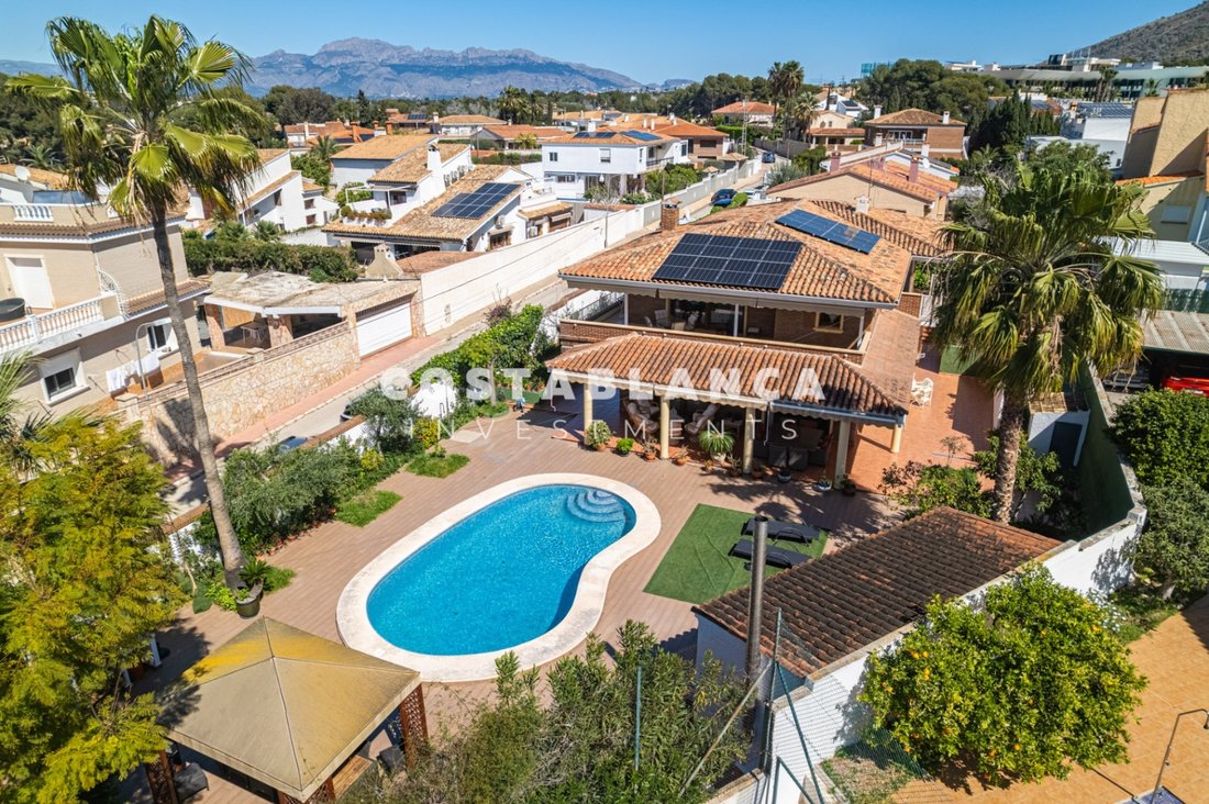 Villa in l'Albir, l'Alfas del Pi, Valencian Community 2 - 17946878