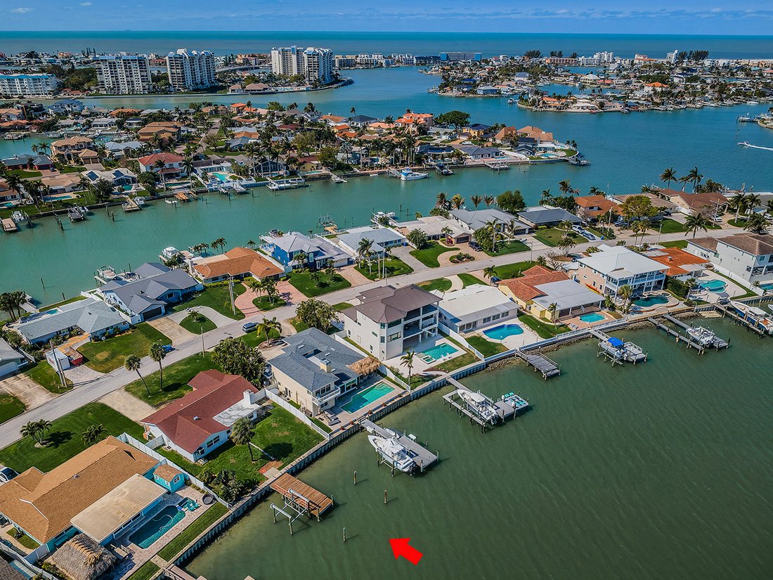 House in St. Petersburg, Florida, United States 1 - 17483429