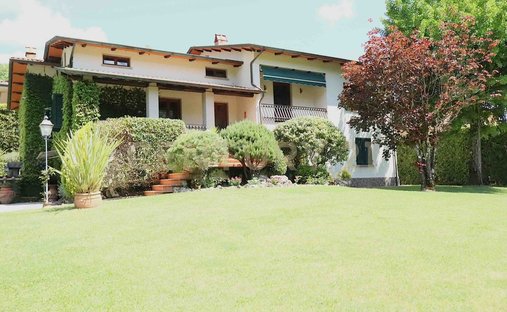 Villa à Pescaglia, Toscane, Italie 1
