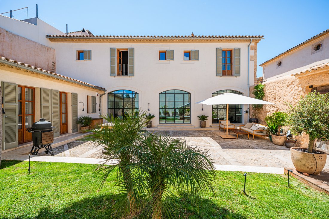 House in Santa Maria del Cami, Balearic Islands, Spain 1 - 17947304
