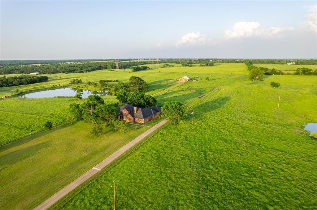 Farm Ranch in Ravenna, Texas, United States 1 - 17952538