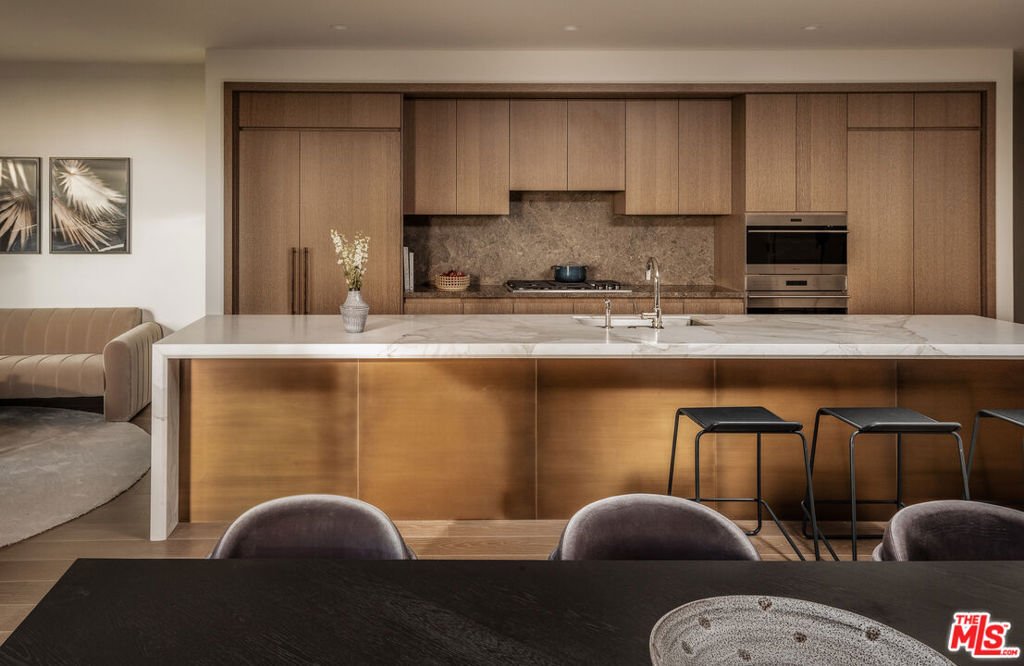 Condo in Los Angeles, California, United States 4 - 17953772