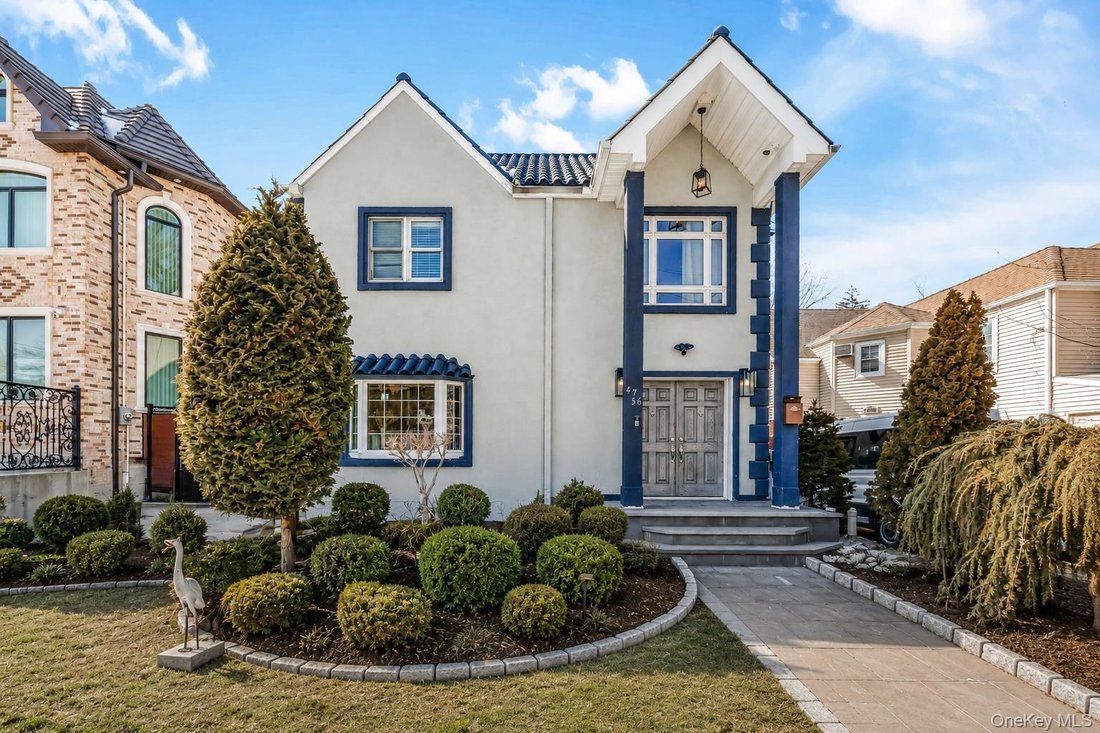 House in New York, New York, United States 1 - 17376378
