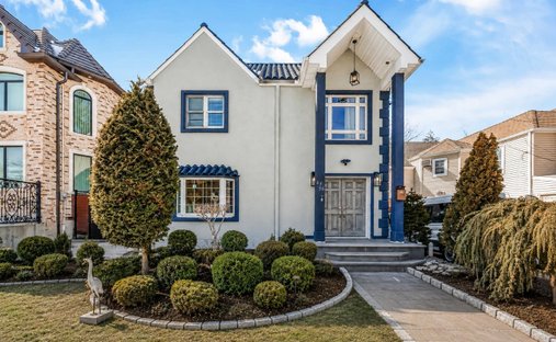 House in New York, New York, United States 1