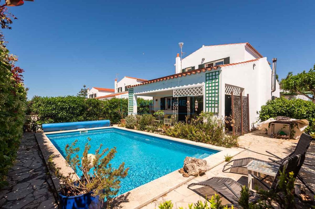 Villa in es Castell, Balearic Islands, Spain 1 - 17947211