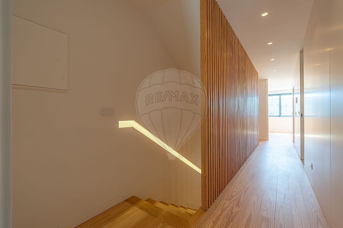 Haus in Matosinhos und Leca da Palmeira, Distrikt Porto, Portugal 1 - 17735239
