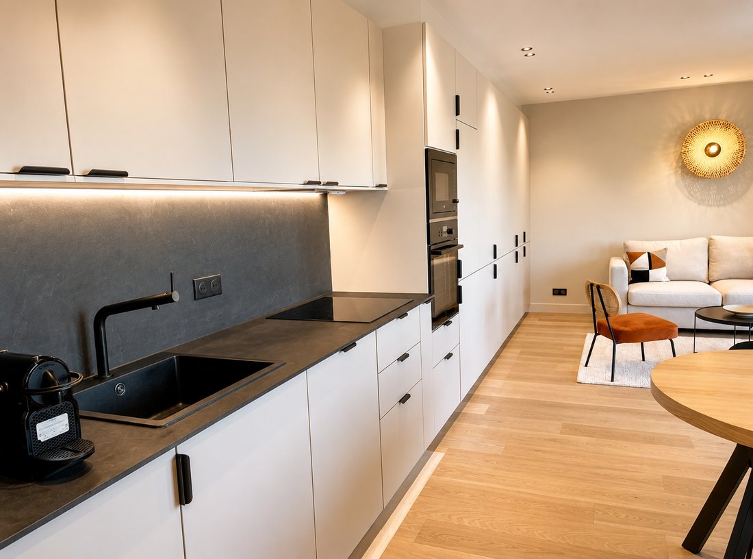 Apartment in Porte Dauphine, Paris 16e Arrondissement, Paris 2 - 17947585