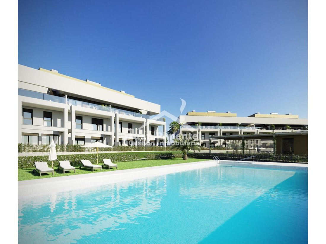 Apartment in Cancelada, Estepona, Andalusia 3 - 17947445