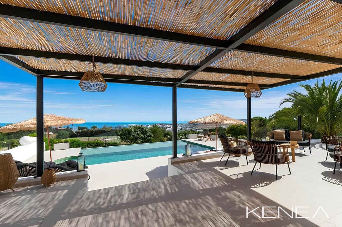 Villa in Estepona, Andalusia, Spain 5 - 17951509