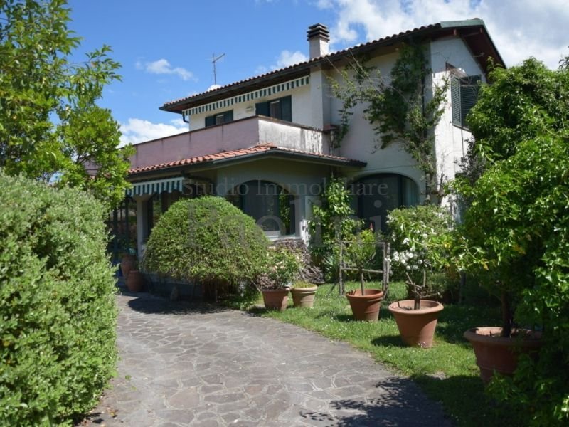 Villa in Cinquale, Montignoso, Tuscany 1 - 17951626