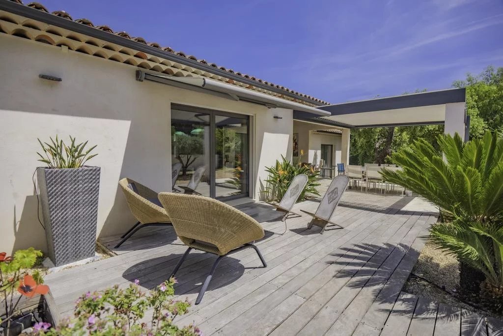 Villa in Grimaud, Provence-Alpes-Côte d'Azur, France 3 - 17948732