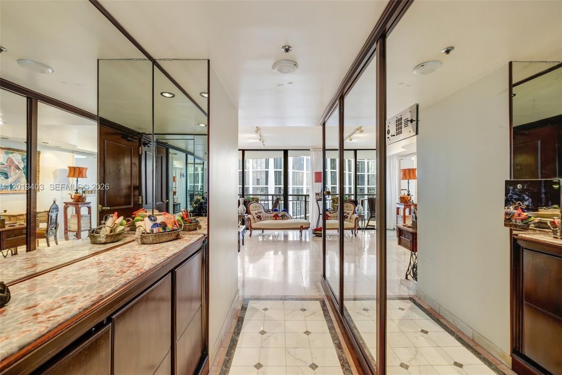 Condo in Miami, Florida, United States 3 - 17953277