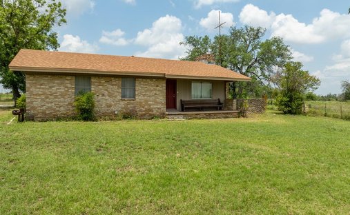 Farm Ranch in Jonesboro, Texas, United States 1