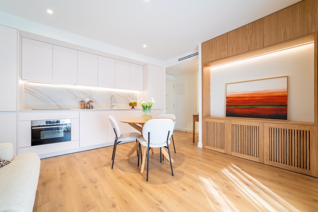 Apartment in Chamberi, Madrid, Spain 2 - 17953979