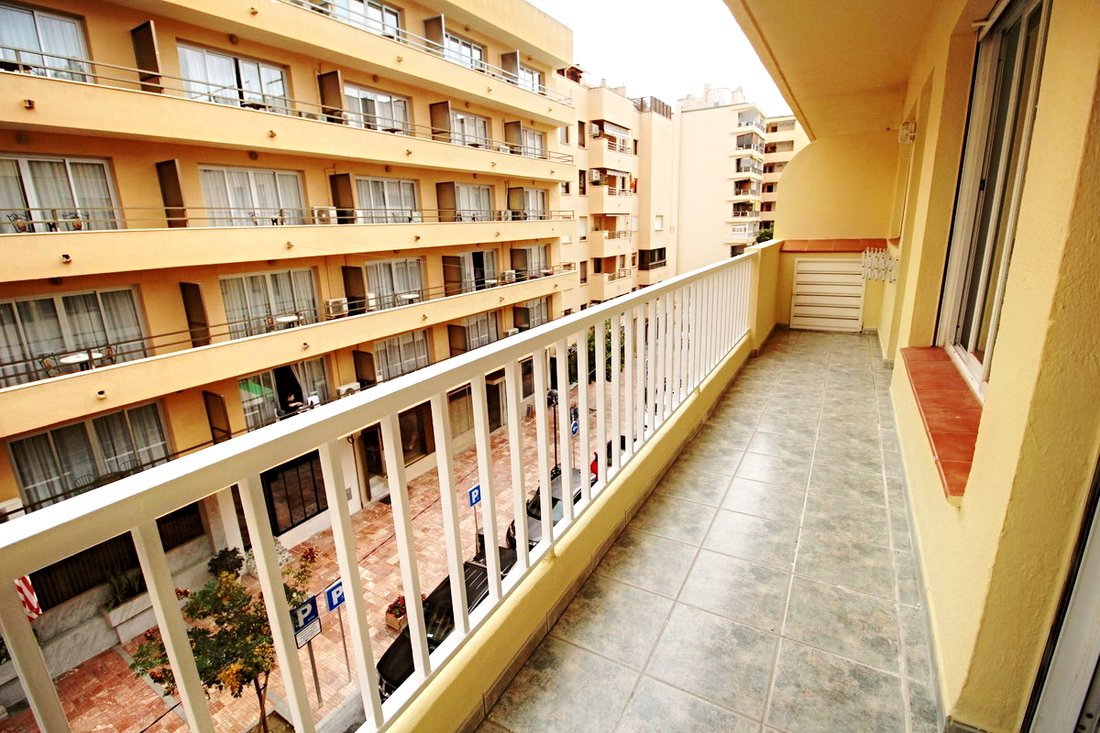 Penthouse in Marbella, Andalusia, Spain 1 - 17947441