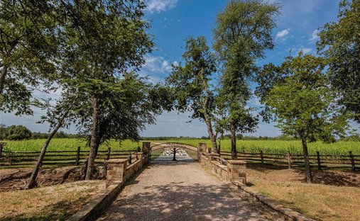Land in Meridian, Texas, United States 1