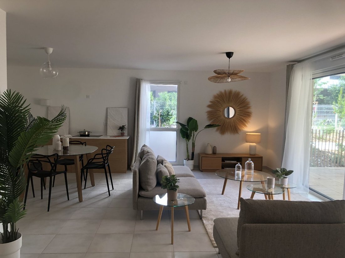 Apartment in Hyeres, Provence-Alpes-Côte d'Azur, France 2 - 17953594
