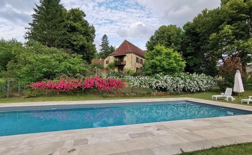 House in Les Eyzies-de-Tayac-Sireuil, Les Eyzies, France 1