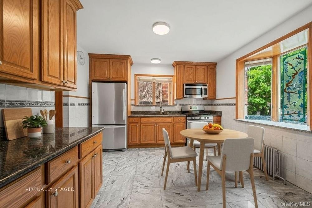House in New York, New York, United States 5 - 17928763
