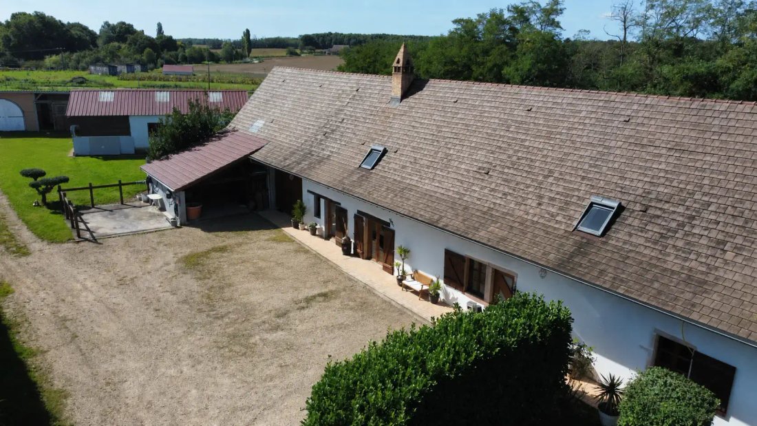 Estate in Peripherie, Tournus, France 3 - 17914377
