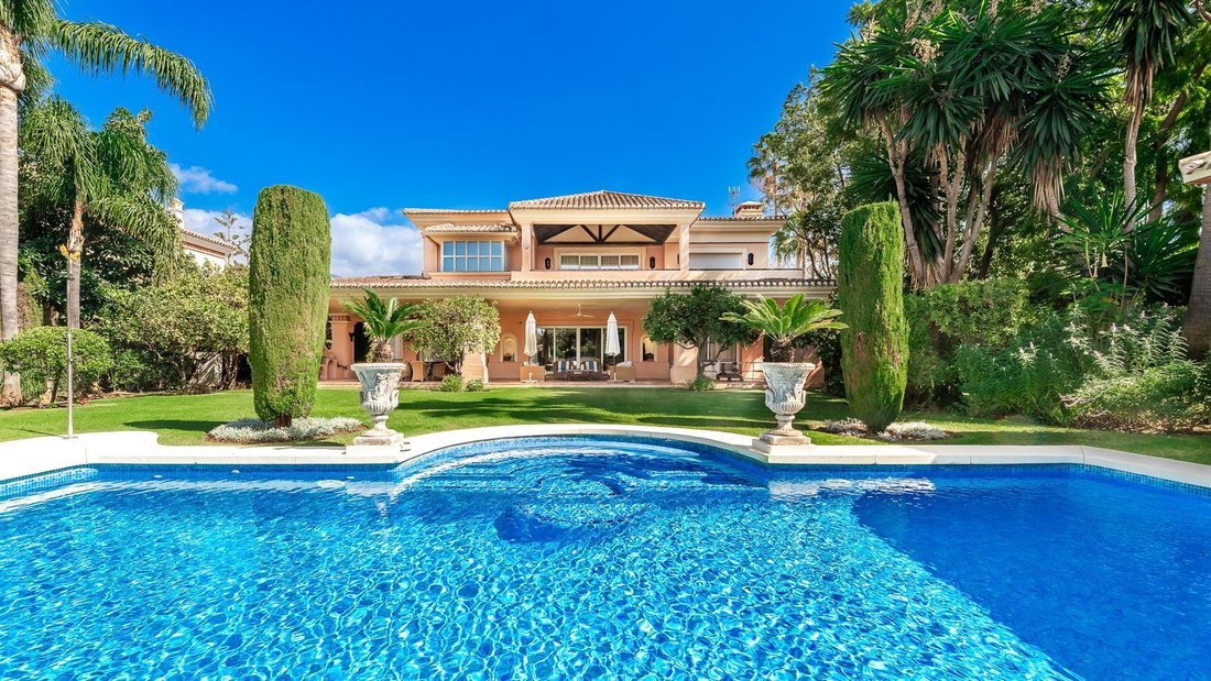 Villa in Puerto Banus, Marbella, Spain 2 - 17947263