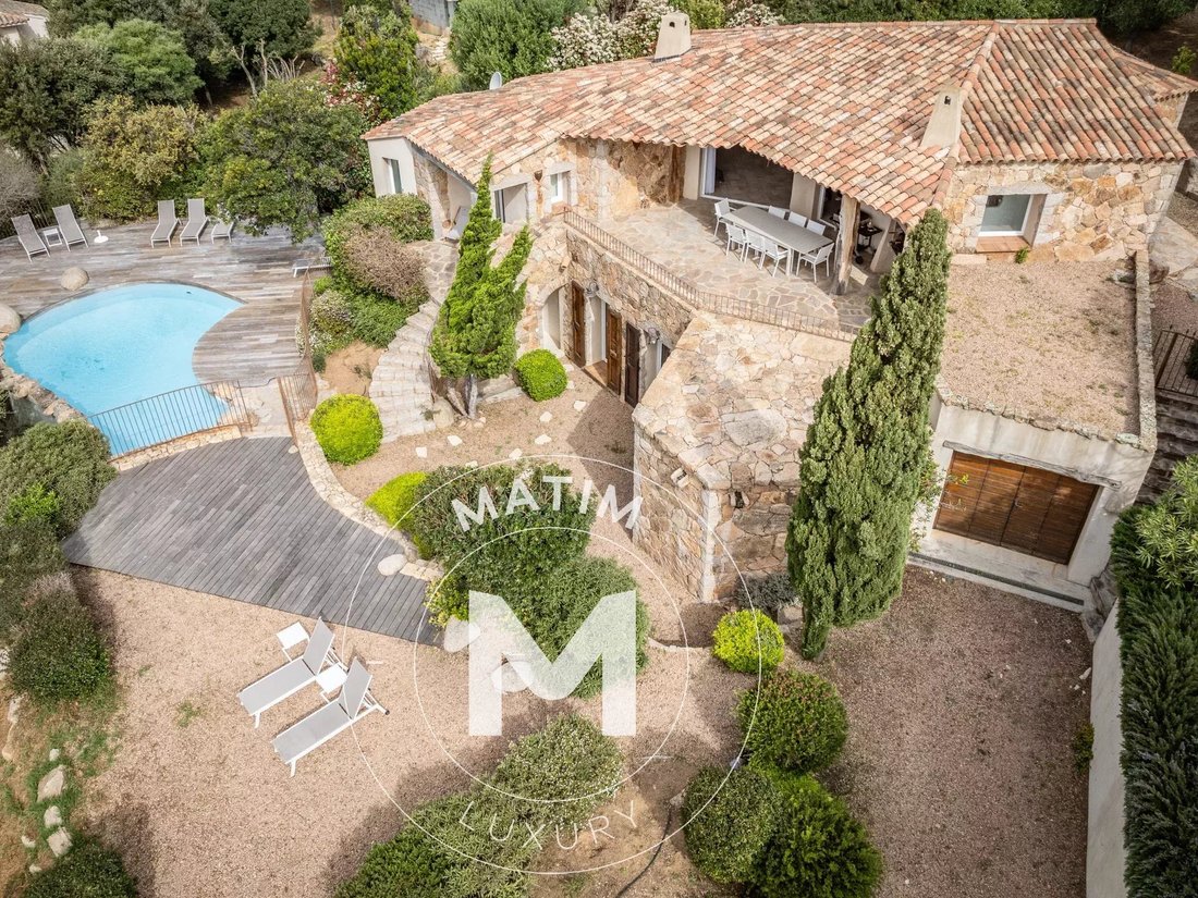 Villa in Zonza, Corsica, France 1 - 17953501