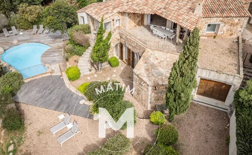 Villa in Zonza, Corsica, France 1