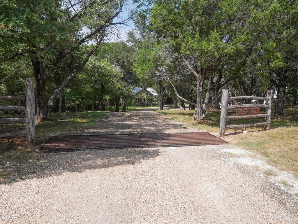 Farm Ranch in Meridian, Texas, United States 4 - 17952569