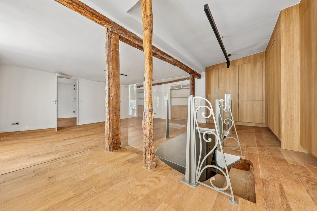 Apartment in Vaugirard-Parc des Expositions, Paris 15e Arrondissement, Paris 2 - 17955582