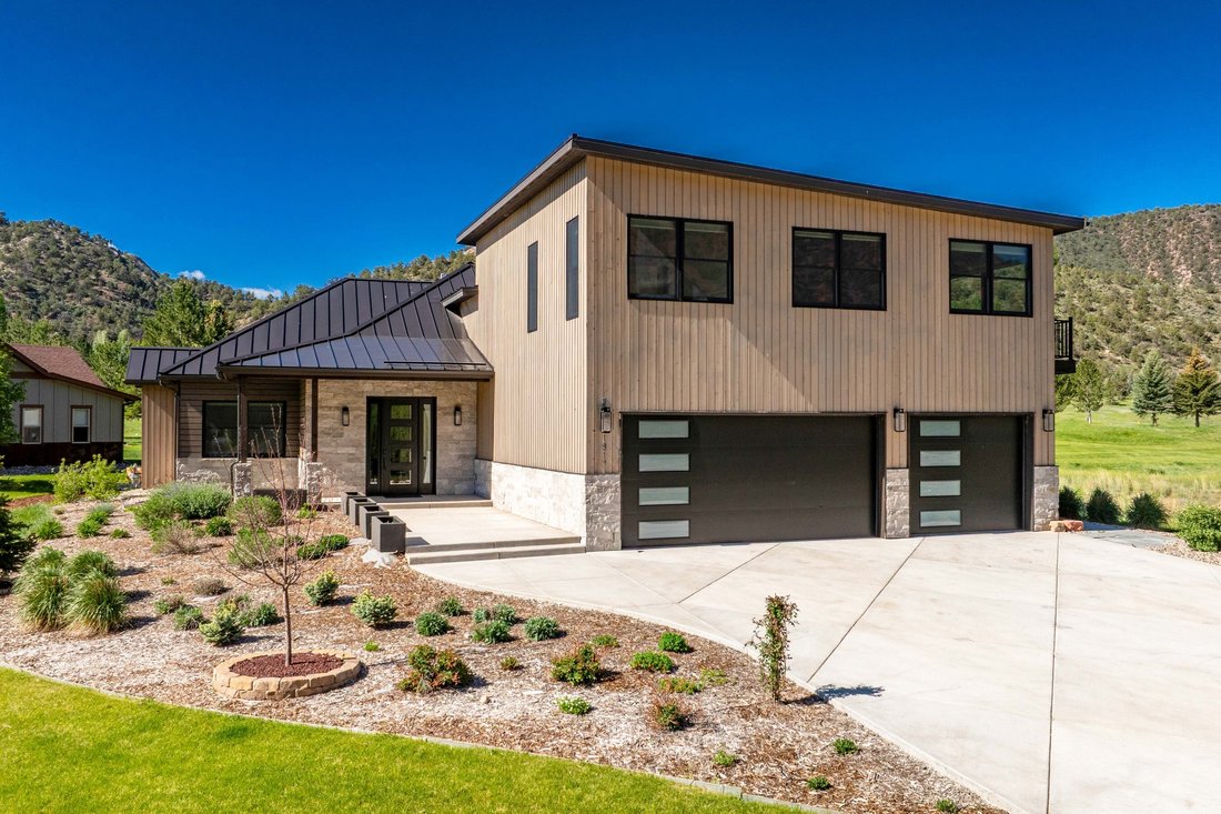 House in Glenwood Springs, Colorado, United States 2 - 17949648