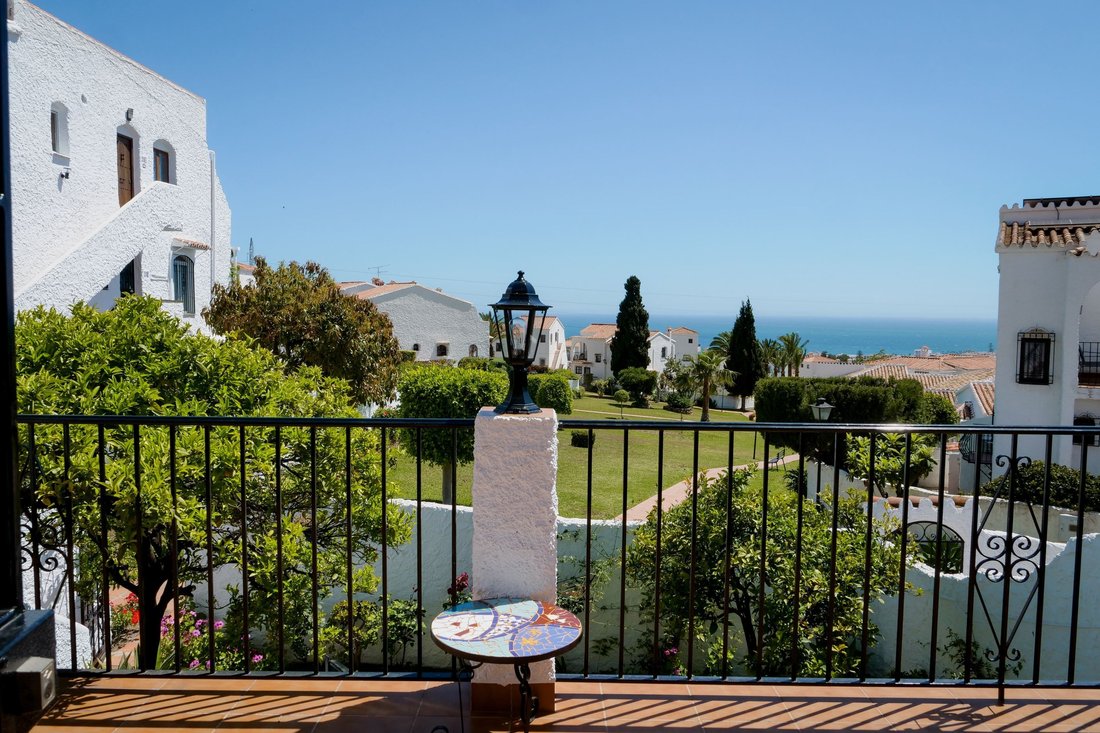 Townhouse in Nerja, Andalusia, Spain 3 - 17947505