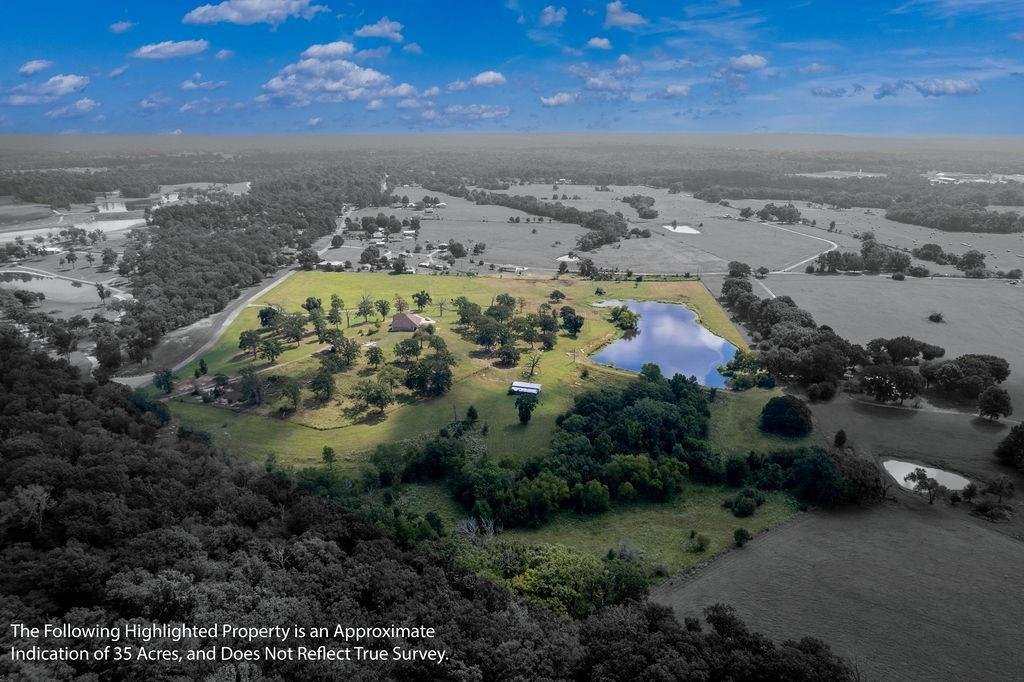 Farm Ranch in Palestine, Texas, United States 3 - 17952607