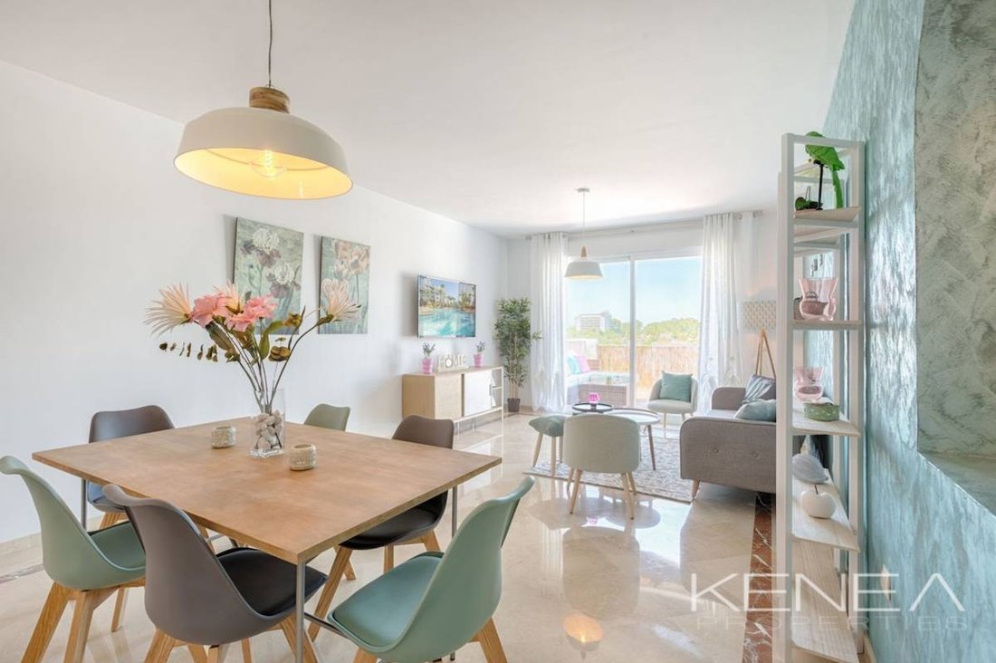 Apartment in Cancelada, Estepona, Andalusia 2 - 17947502