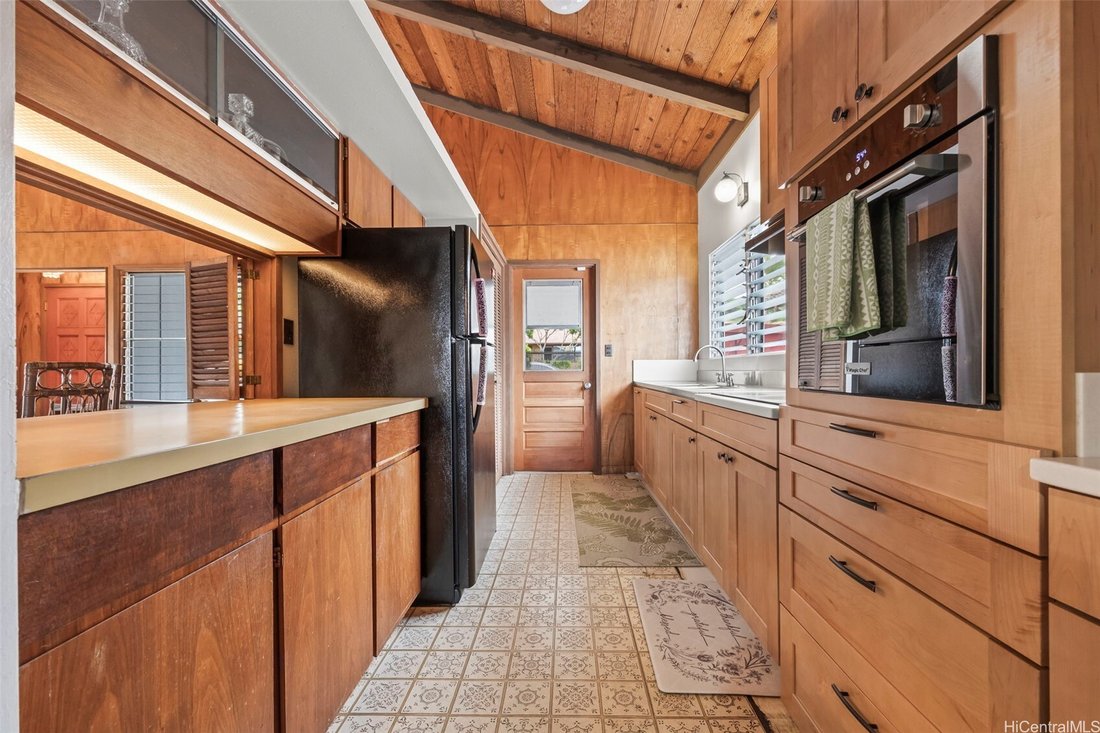 House in Honolulu, Hawaii, United States 4 - 17949442