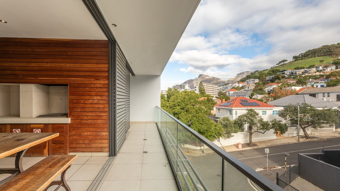 Apartment in Cape Town, Western Cape, South Africa 1 - 17954073