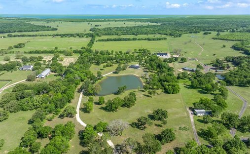 Farm Ranch in Edgewood, Texas, United States 1