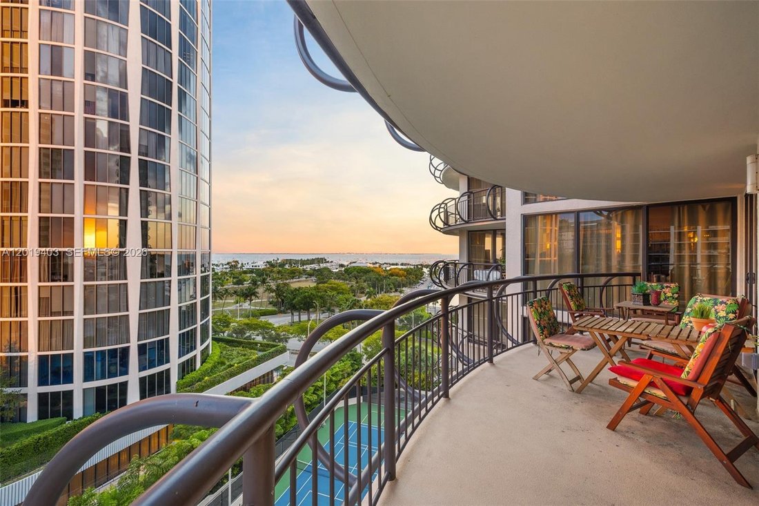 Condo in Miami, Florida, United States 1 - 17953277