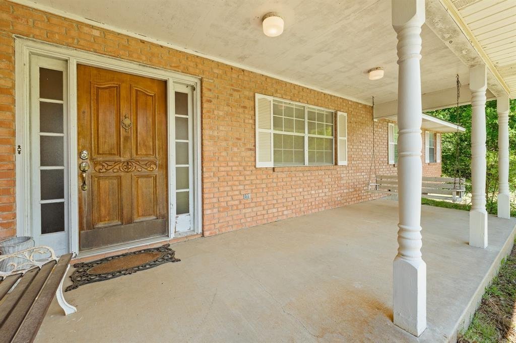 Farm Ranch in Grandview, Texas, United States 3 - 17952441