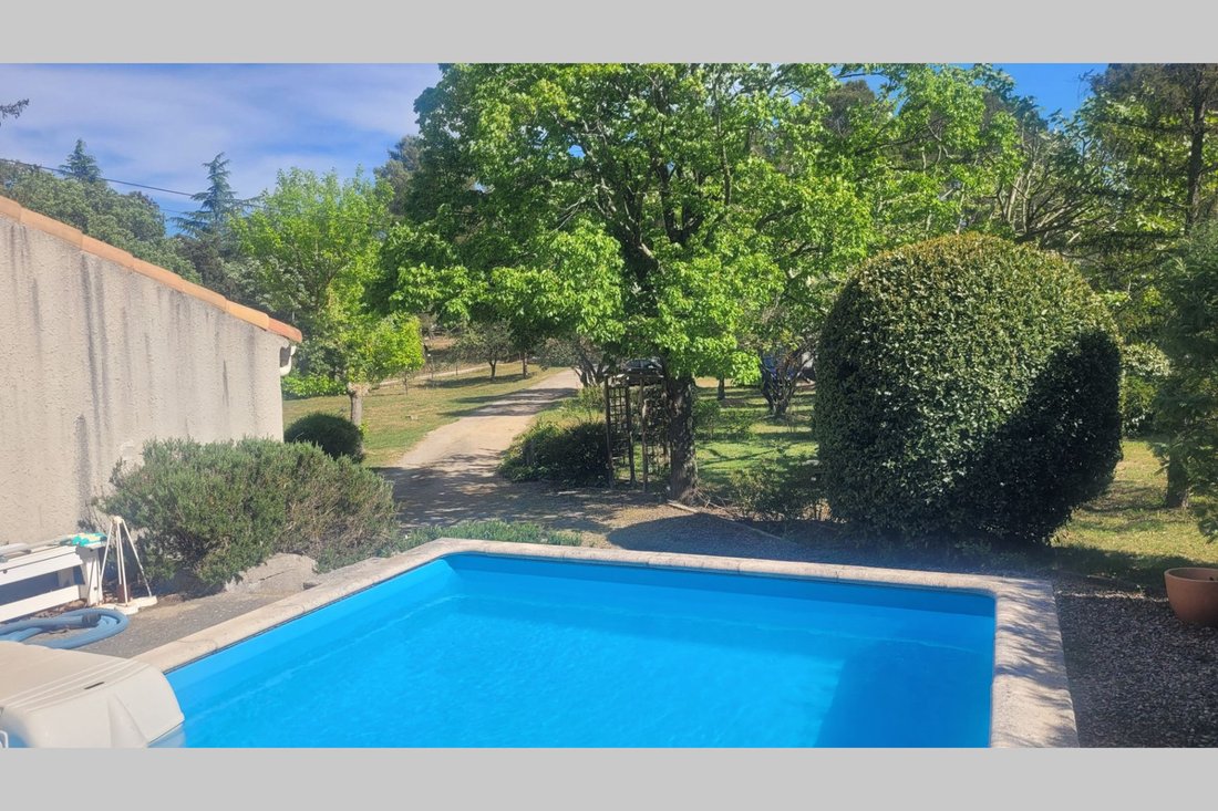 House in Belcodene, Provence-Alpes-Côte d'Azur, France 2 - 17953890