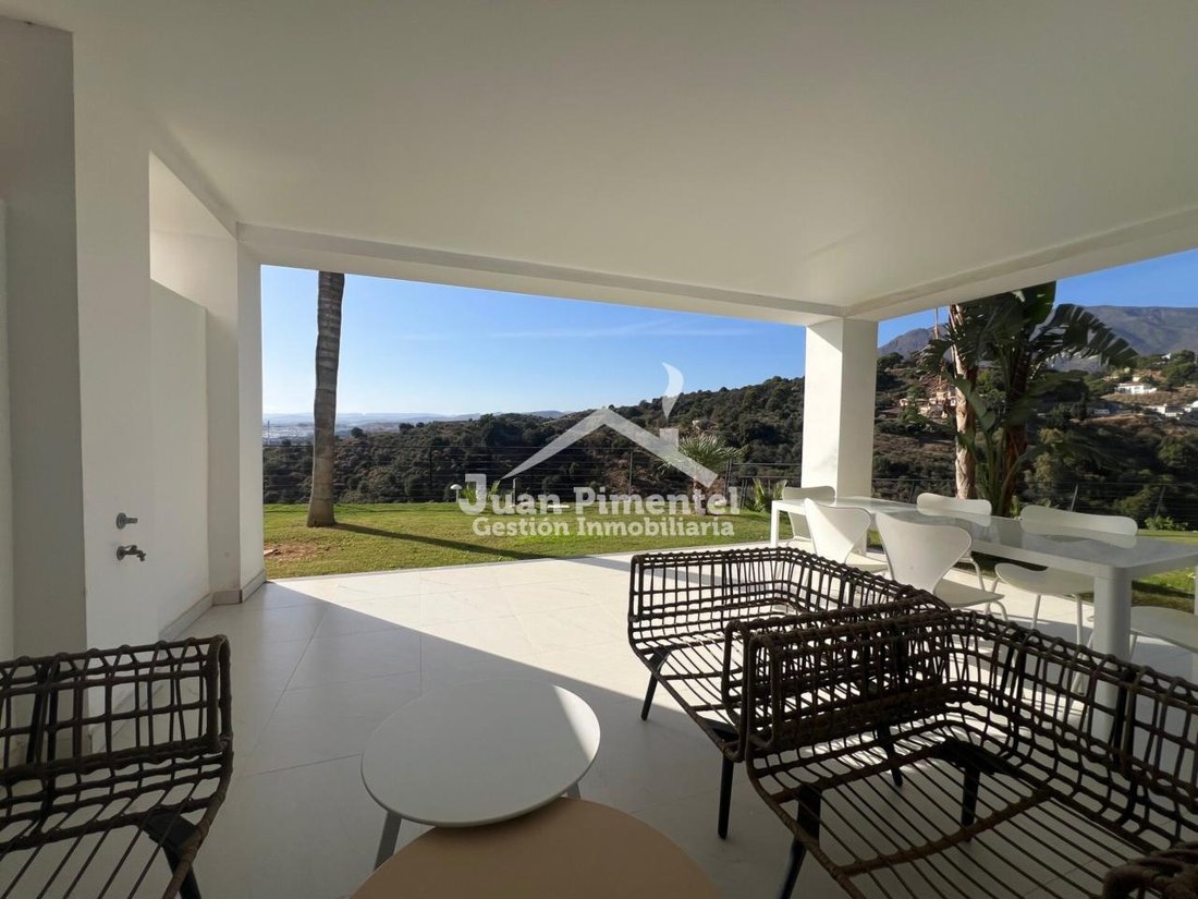 Apartment in Estepona, Andalusia, Spain 2 - 17947491