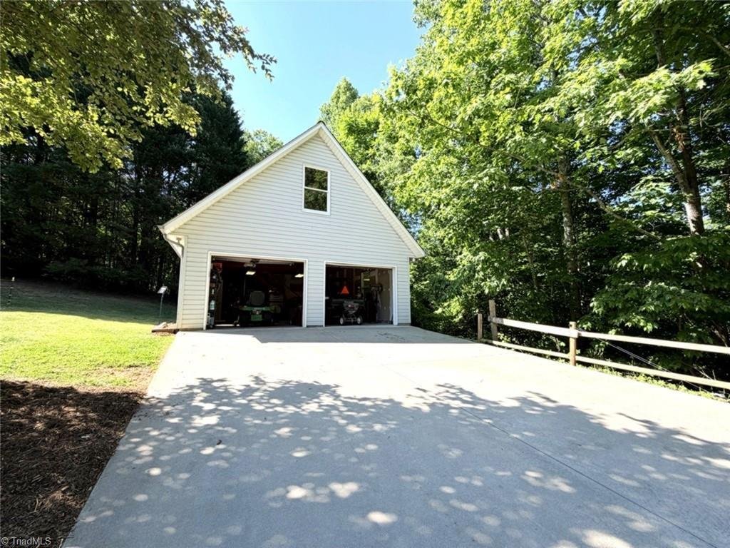 House in Wilkesboro, North Carolina, United States 4 - 17953630
